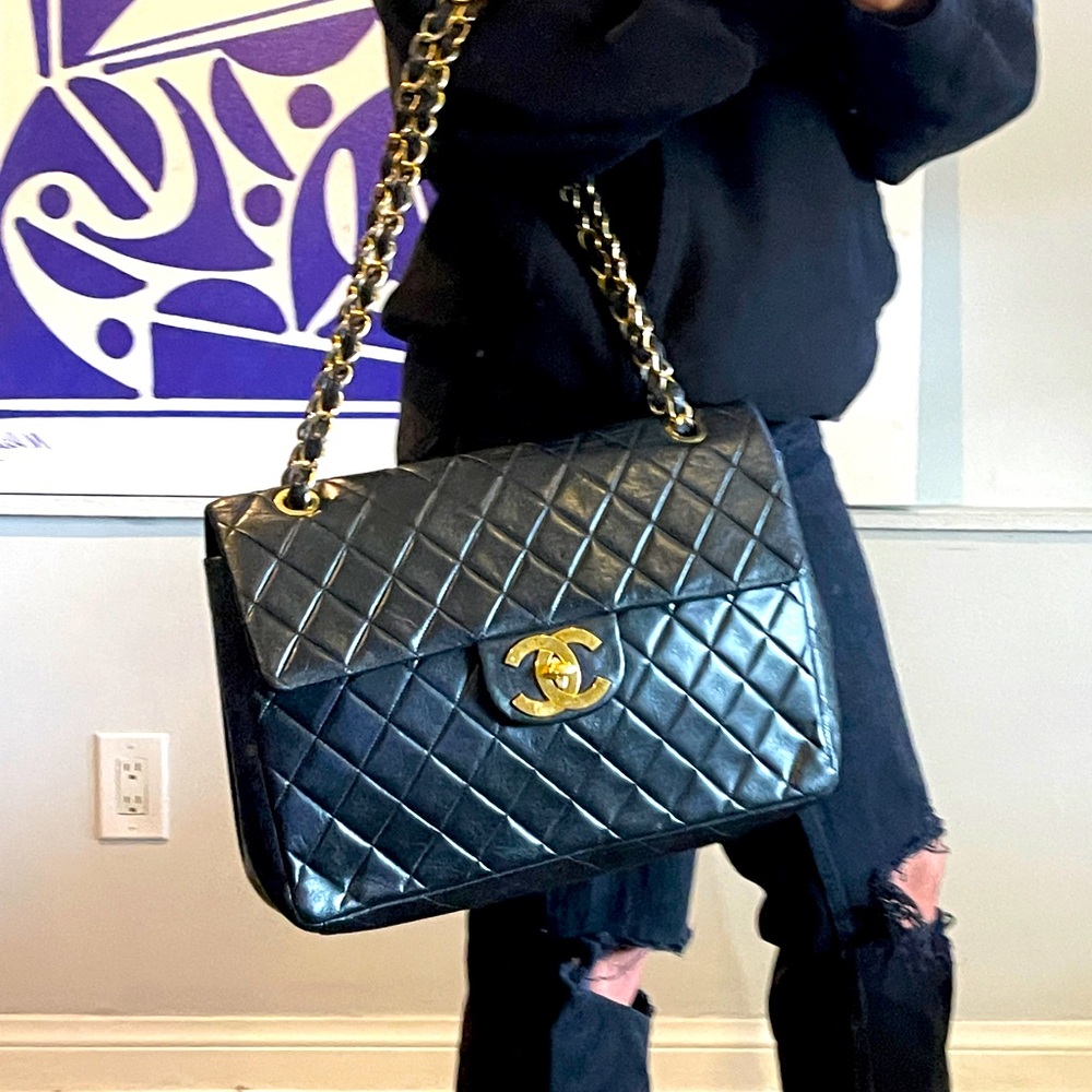 CHANEL Maxi Jumbo XL CC Classic Flap Lambskin Matelasse Vintage Authentic